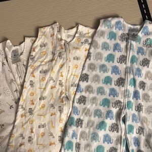 Bundle of 3 halo sleep sack size L 12-18M